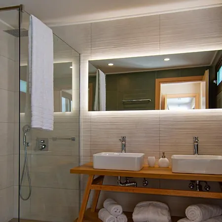 Lamar Private Luxury Μαραθιάς