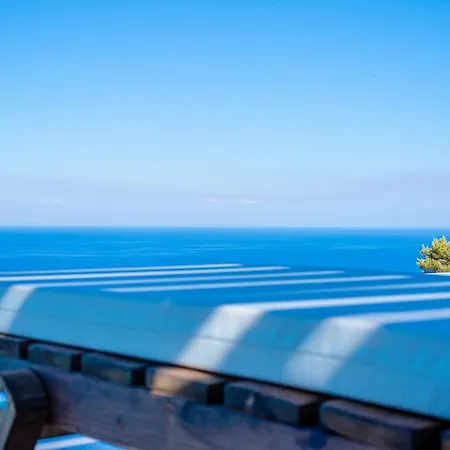 Lamar Private Luxury Μαραθιάς